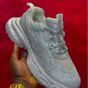 Buy trendy type Sneakers