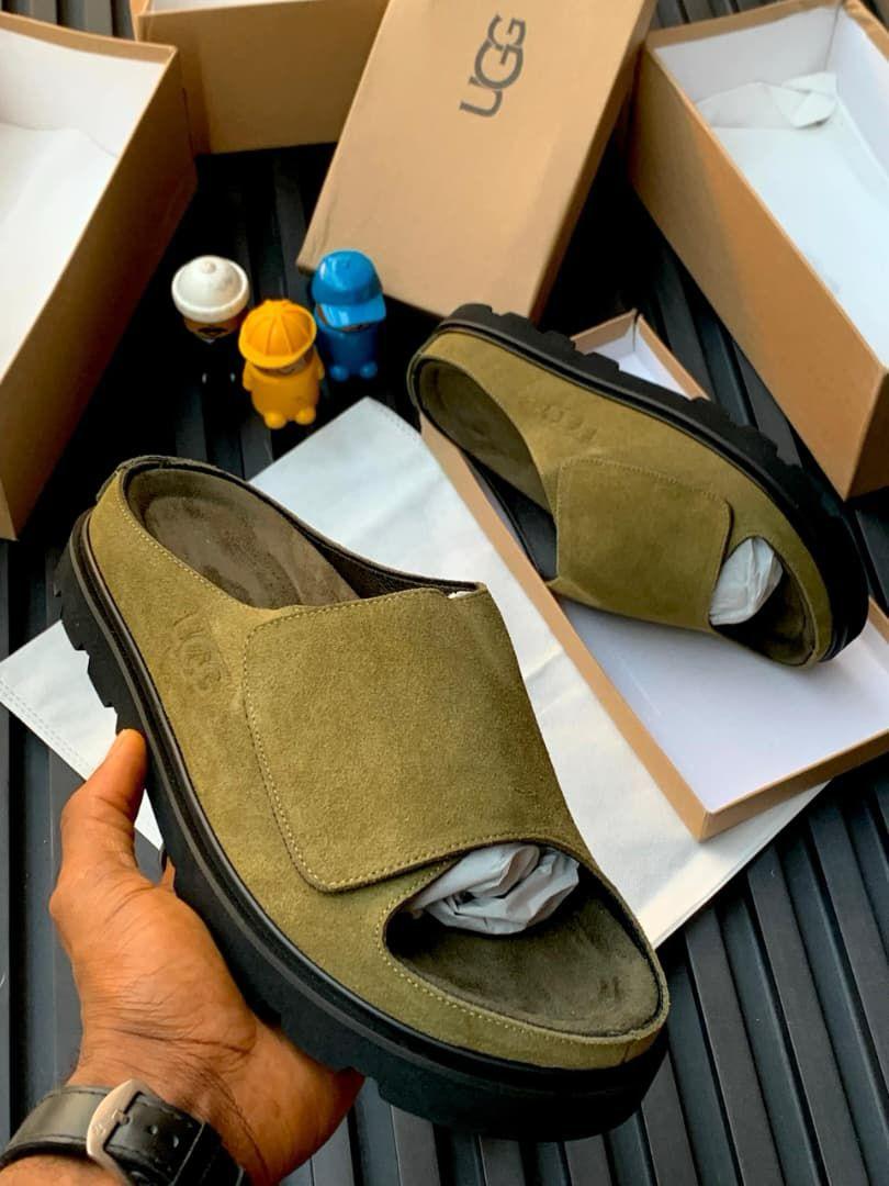 The UGG GoldenCoast Suede Slide in Moss Green